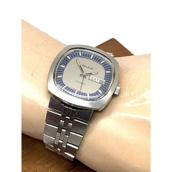 Bulova Men's Watch 7366 Vintage 1970's N3 Swiss Automatic Blue Silver Di… - Picture 5 of 14
